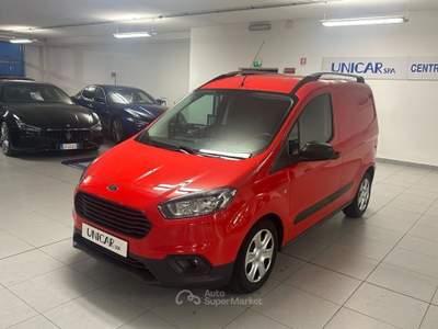 Ford Transit Courier 1.500 DIESEL 100 CV TREND Rosso usata Alba