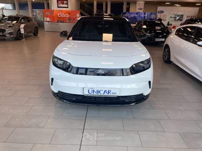 Ford Capri Extended Range Premium 286 CV 79 KWH Bianco usata Alba