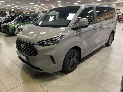 Ford Tourneo Custom 320L1H1 2,0TD 136CV A8 AWD TITANIUM 8 POSTI Grigio usata Alba