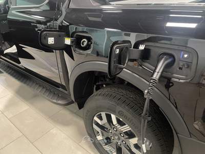 Ford Ranger 2.3 Plug In Hybrid  281CV WILDTRAK AWD A10R usata Alba