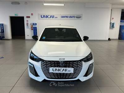 Peugeot 208 1.200 BENZINA 101 CV GT-LINE ADATTA A NEOPATENTATI Bianco usata Alba