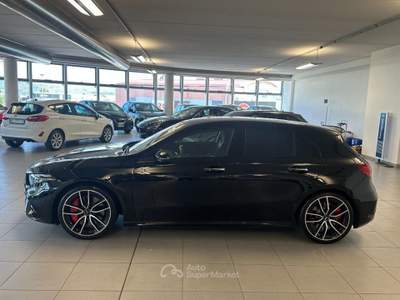 Mercedes-Benz Classe A 2.000 BENZINA HYBRID 306 CV PREMIUM PLUS 4WD Nero usata Alba