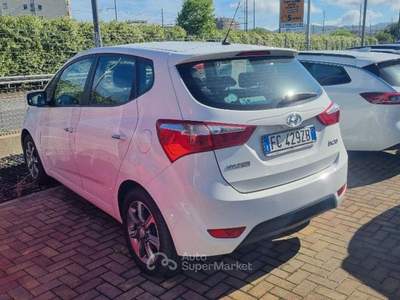 Hyundai ix20 1.4 90 CV XPossible Bianco usata Savona