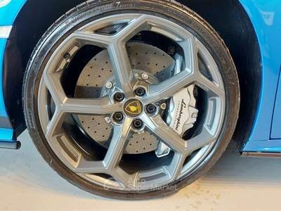 Lamborghini Huracán Coupe 5.2 Tecnica 640 RWD Blu/Azzurro usata San Giuliano Milanese