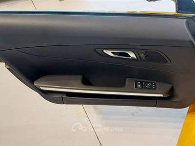 Mercedes-Benz AMG GT AMG GT Roadster 4.0 C auto Giallo usata San Giuliano Milanese