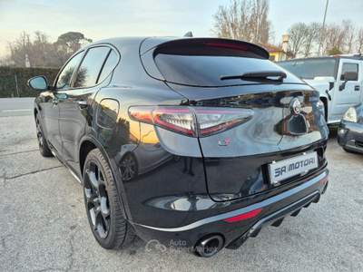 Alfa Romeo Stelvio 2.2 Turbodiesel 210 CV AT8 Q4 COMPETIZIONE Nero usata Stra