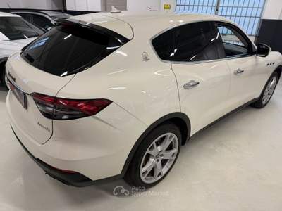 Maserati Levante AWD Bianco usata Torino