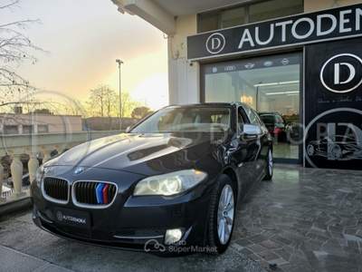 BMW Serie 5 530d 530 530d xDrive 258CV Touring Futura#4X4#AUTO#XENO#LED#NAVI#CAM#PELLE Blu/Azzurro usata Altamura