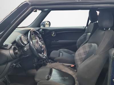MINI 1.5 Cooper D Hype 5 1.5 Cooper D Boost Cabrio AUTOMATICA Verde usata Torino