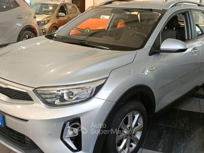 Kia Stonic Stonic 1.2 DPI ECO GPL Urban Argento usata Firenze