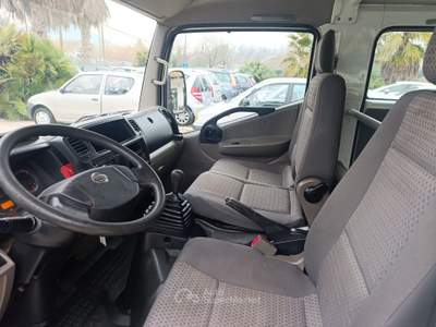 Nissan Cabstar Cabstar 35 HD.13 2.5 TDI DOPPIA CABINA RIBALTABILE Bianco usata PIGNATARO INTERAMNA