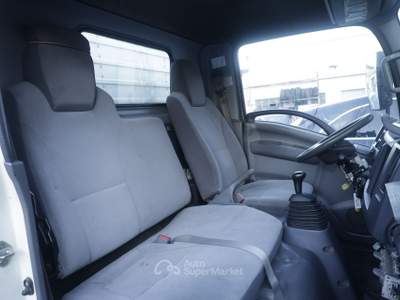 Isuzu N-Evolution Isuzu N-Evolution L35 F 3.0 TDI RG Cabinato Adaptor 110KW ANNO 2012 Bianco usata Torino
