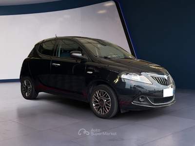 Lancia Ypsilon Ypsilon 1.0 FireFly 5 porte S&S Hybrid Gold Nero usata Pordenone