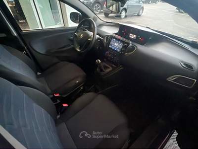 Lancia Ypsilon Ypsilon 1.0 FireFly 5 porte S&S Hybrid Gold Nero usata Pordenone