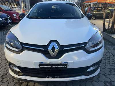 Renault Mégane Megane 1.2 tce ENERGY LIMITED 132CV Bianco usata Milano