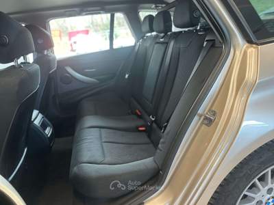 BMW Serie 3 318d 318 318d Touring Business auto Bronzo usata Mornago