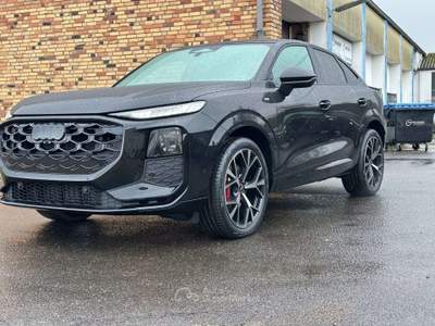 Audi Q3 SPB TDI QUATTRO 193CV S LINE TETTO SONOS 20 MATRIX Nero usata Ciampino