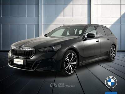 BMW Serie 5 520d 520 d 48V MSport xDrive Steptronic Nero usata Brescia
