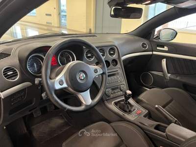 Alfa Romeo Brera 2.4 JTDm 20V 210CV Nero usata MONTE URANO