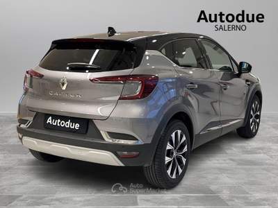 Renault Captur  - captur 1.0 tce techno 90cv Grigio usata Salerno