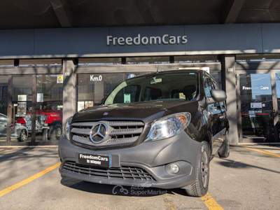 Mercedes-Benz Citan 1.5 109 CDI S&S Tourer Base (N1) Nero usata Parma