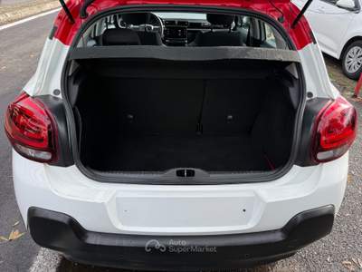 Citroen C3 83cv Benzina 5 porte Shine Navi bicolor pdc Bianco usata Roma