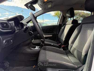 Citroen C3 83cv Benzina 5 porte Shine Navi bicolor pdc Bianco usata Roma