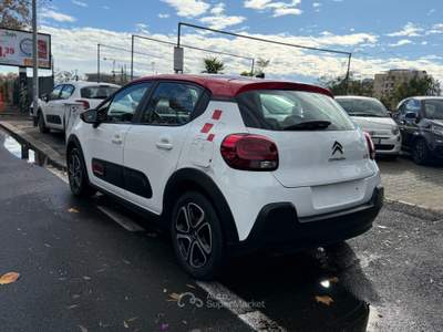 Citroen C3 83cv Benzina 5 porte Shine Navi bicolor pdc Bianco usata Roma