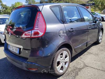 Renault Scénic nessun finanziamento obbligatorio - anche in contanti Grigio usata Roma