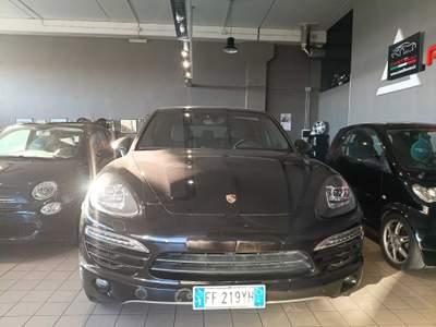 Porsche Cayenne 3.0 Diesel Nero usata Ariccia