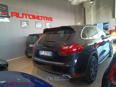 Porsche Cayenne 3.0 Diesel Nero usata Ariccia
