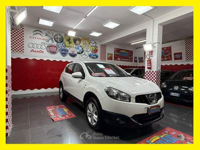 Nissan Qashqai 131cv Acenta - 2013 Bianco usata Giugliano in Campania