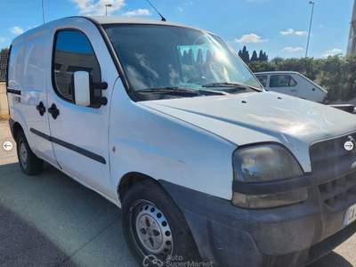 Fiat Doblò Doblo 1.6i 16V bipower COIBENTATO CON FRIGO Bianco usata Conversano
