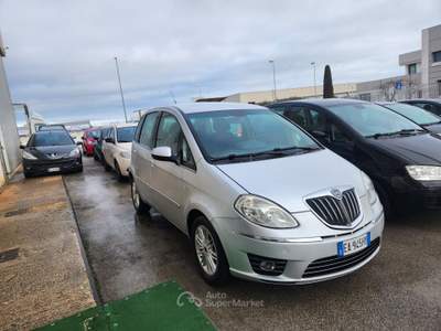 Lancia Musa AUTOMATICA Argento usata Conversano
