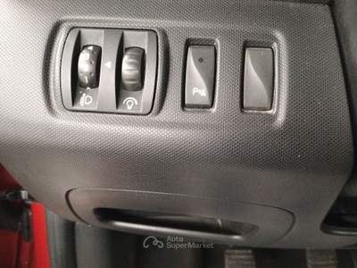 Renault Clio 5 porte Costume National - NEOPATENTATI Rosso usata Pistoia