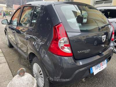 Dacia Sandero 1.4 8V GPL Ambiance UNICO PROPR. Grigio usata Varallo