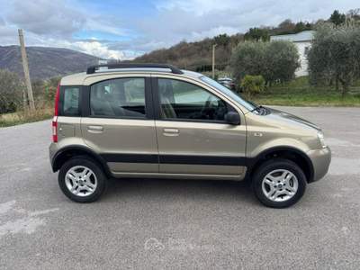 Fiat Panda 1.3 MJT 16V 4x4 Climbing Beige usata San Gregorio Magno