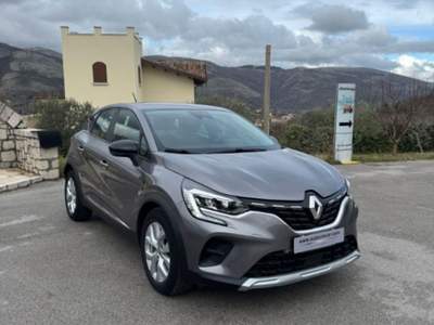 Renault Captur Blue dCi 95 CV Intens Grigio usata San Gregorio Magno