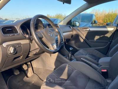 Volkswagen Golf 2.0 TDI 140CV DPF 5p. Highline Grigio usata Oderzo
