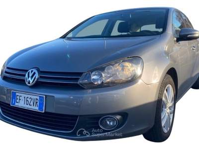 Volkswagen Golf 2.0 TDI 140CV DPF 5p. Highline Grigio usata Oderzo