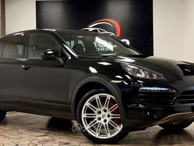 Porsche Cayenne 3.0 Diesel Nero usata Rimini