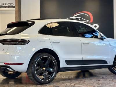 Porsche Macan 2.0 Bianco usata Rimini