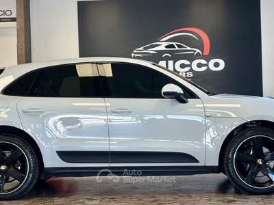 Porsche Macan 2.0 Bianco usata Rimini