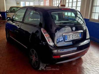 Lancia Ypsilon 1.2 Elle Grigio usata Genova