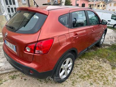Nissan Qashqai Tetto panoramico usata FERMO