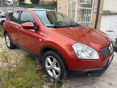 Nissan Qashqai Tetto panoramico usata FERMO