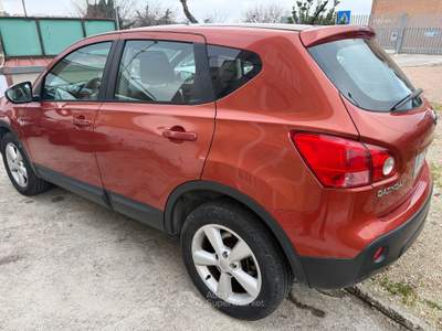 Nissan Qashqai Tetto panoramico usata FERMO