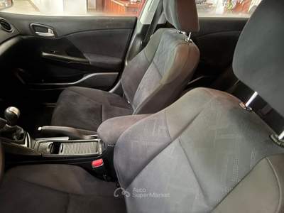Honda Civic Unico proprietario, libero da incidenti  KM.  CERTIFICATI Rosso usata Cartura