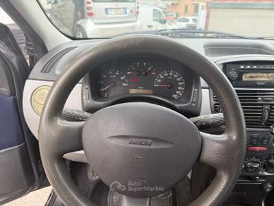Fiat Punto Neopatentati usata FERMO