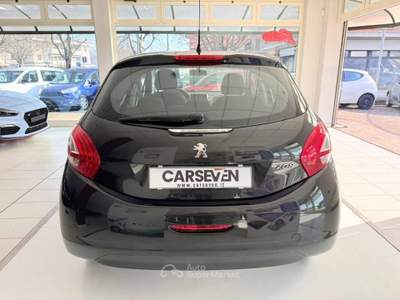 Peugeot 208 1.4 hdi 8v Active 5p Nero usata Ponte San Nicolò